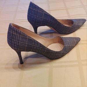 Manolo Blahnik BB 70 Pointy Toe Wool Pump in Grey/Blue/Tan Plaid 38